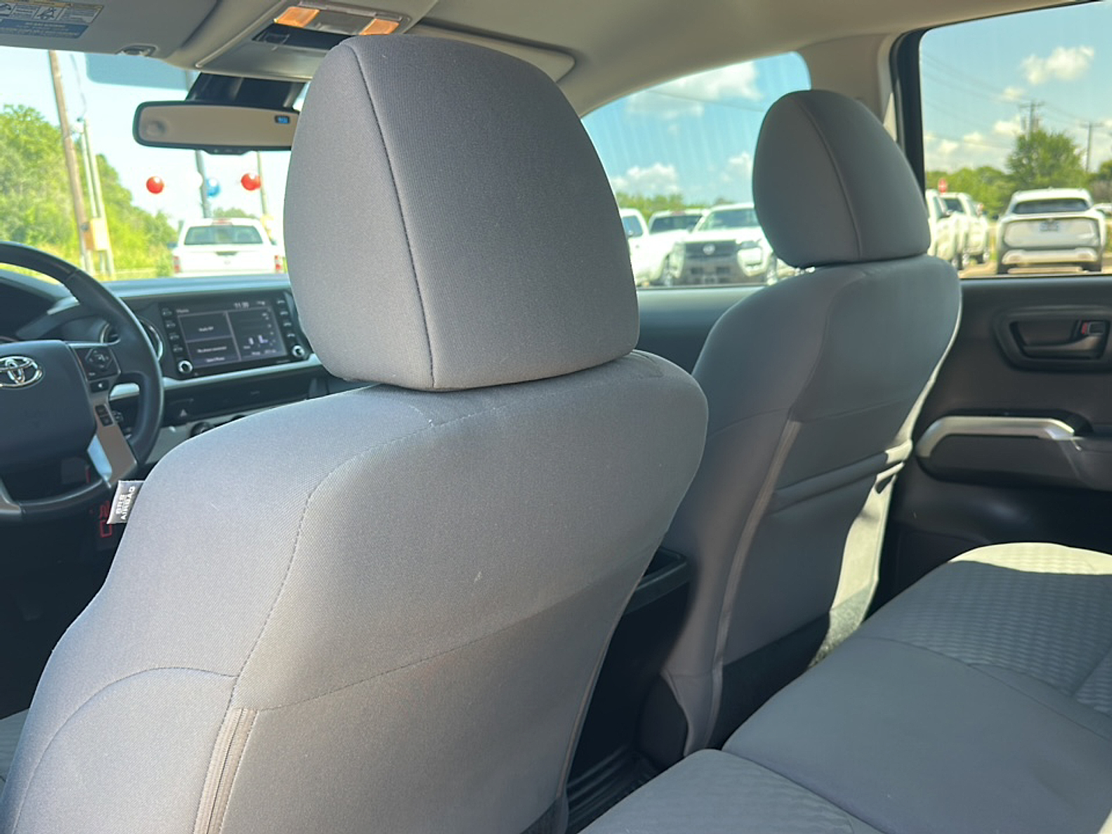 2020 Toyota Tacoma SR5 V6 photo 5