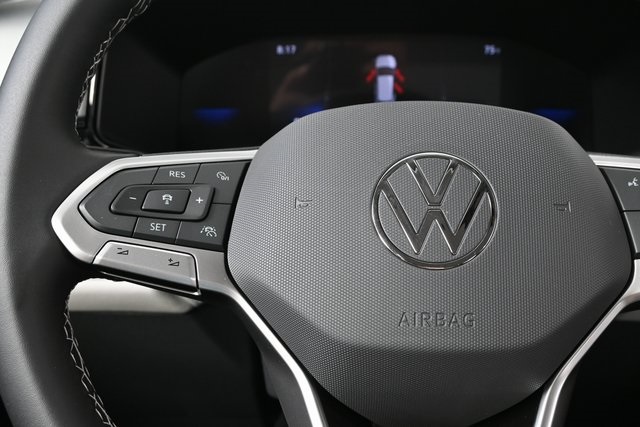 2025 Volkswagen Taos S photo 9