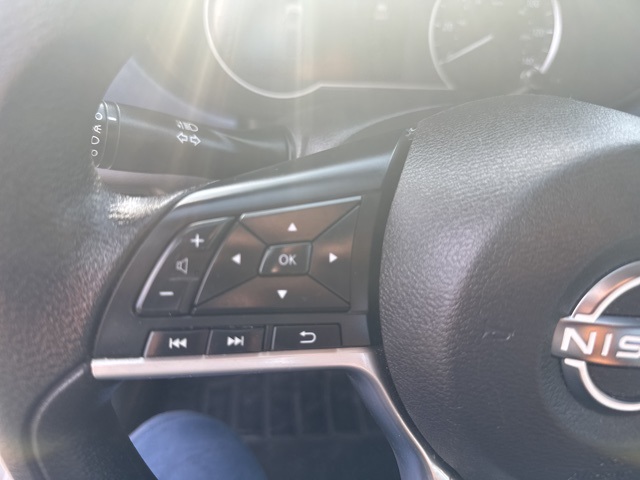 2023 Nissan Versa 1.6 SV photo 14