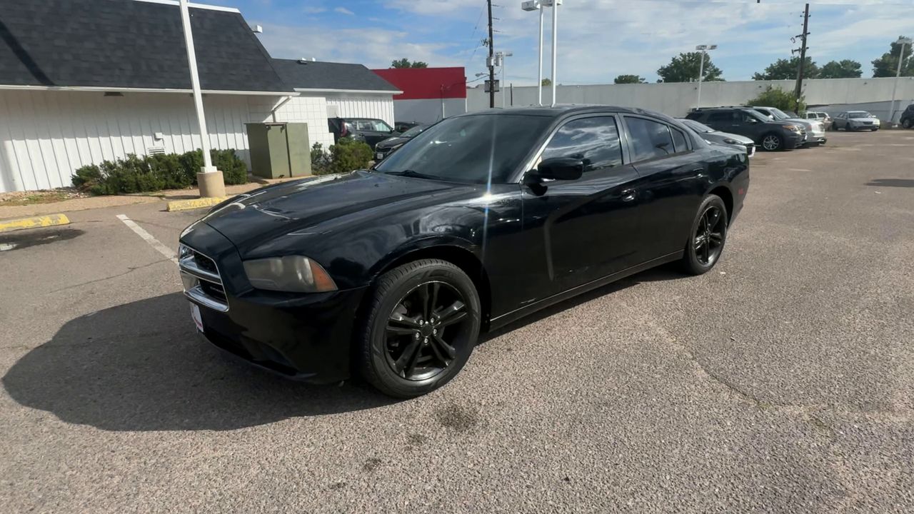 2014 Dodge Charger SE photo 4