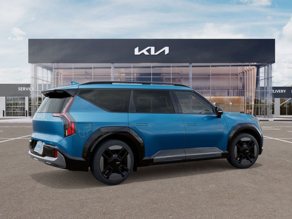 2026 Kia EV9 GT-Line photo 3