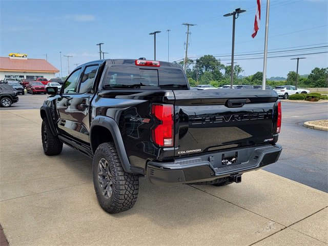 2026 Chevrolet Colorado ZR2 photo 5