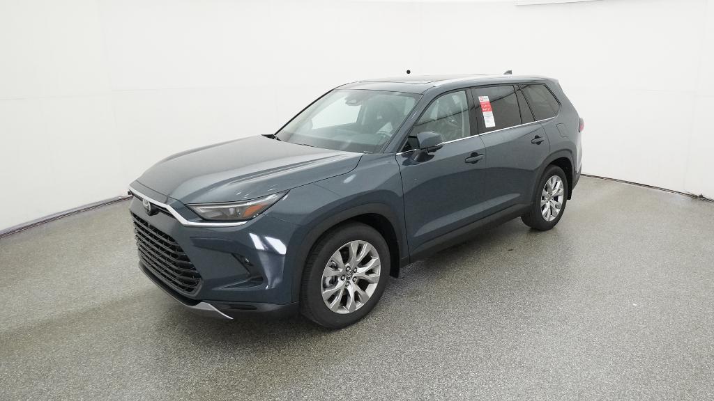 2026 Toyota Grand Highlander Limited's photo