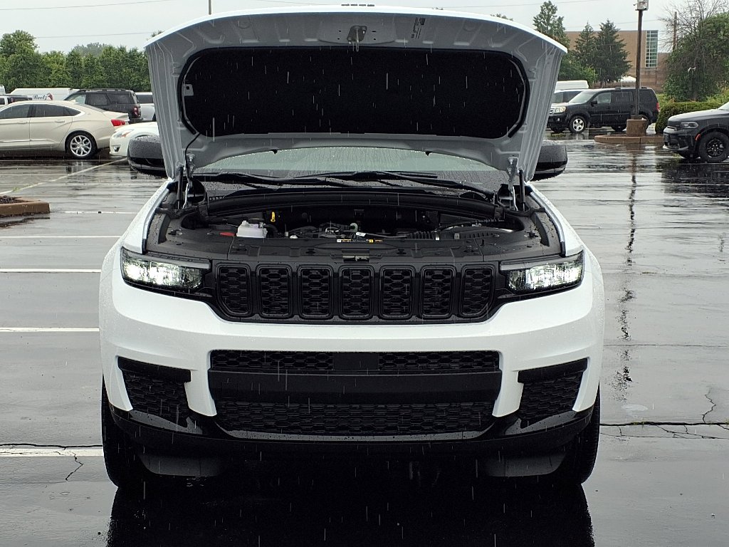 2025 Jeep Grand Cherokee Altitude X photo 20