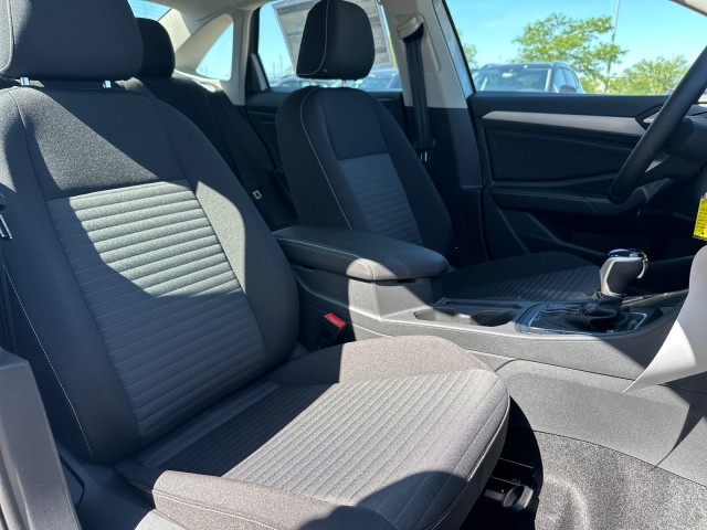 2025 Volkswagen Jetta S photo 23