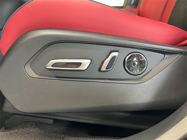 2025 Acura RDX A-Spec photo 14