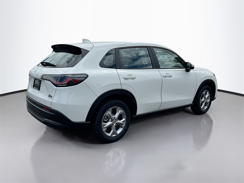 2025 Honda HR-V LX photo 11