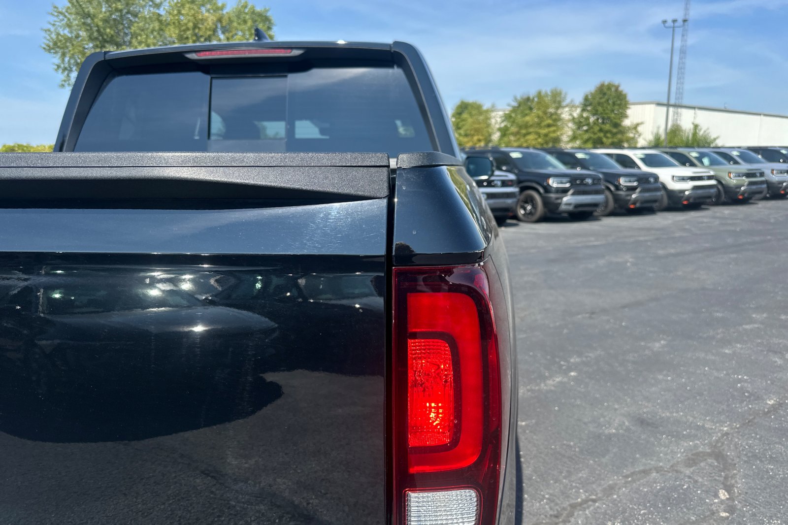 2023 Honda Ridgeline RTL photo 33