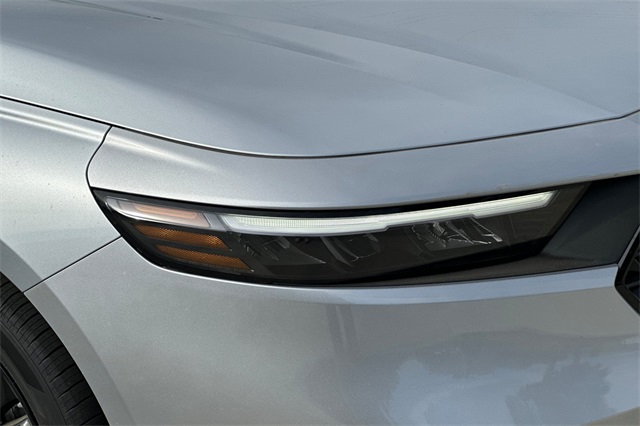 2025 Honda Accord SE photo 24