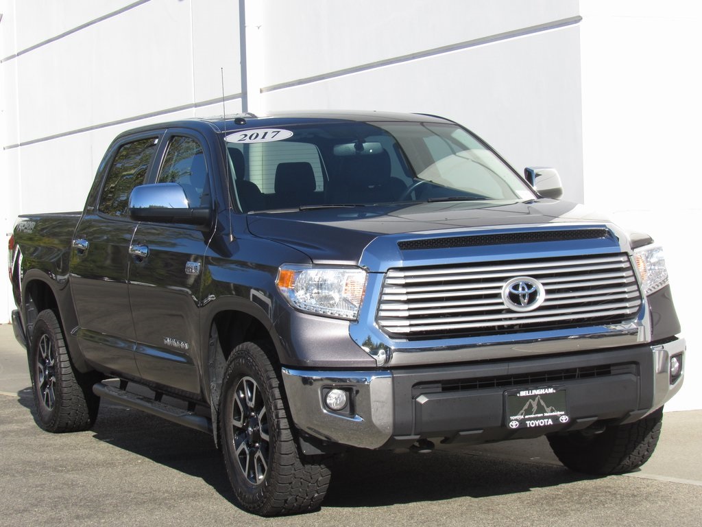 2017 Toyota Tundra Limited photo 2