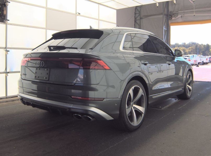 2024 Audi SQ8 Premium Plus photo 4