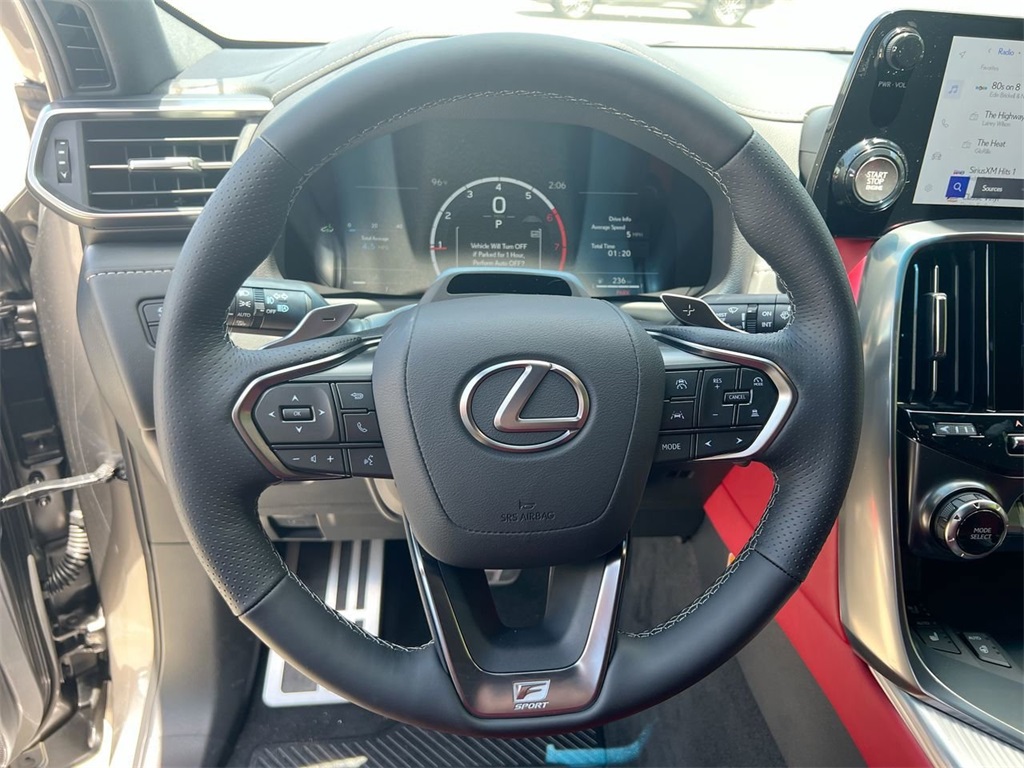 2025 Lexus LX 600 F SPORT Handling photo 10