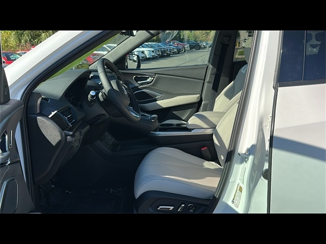 2025 Acura RDX Base photo 10