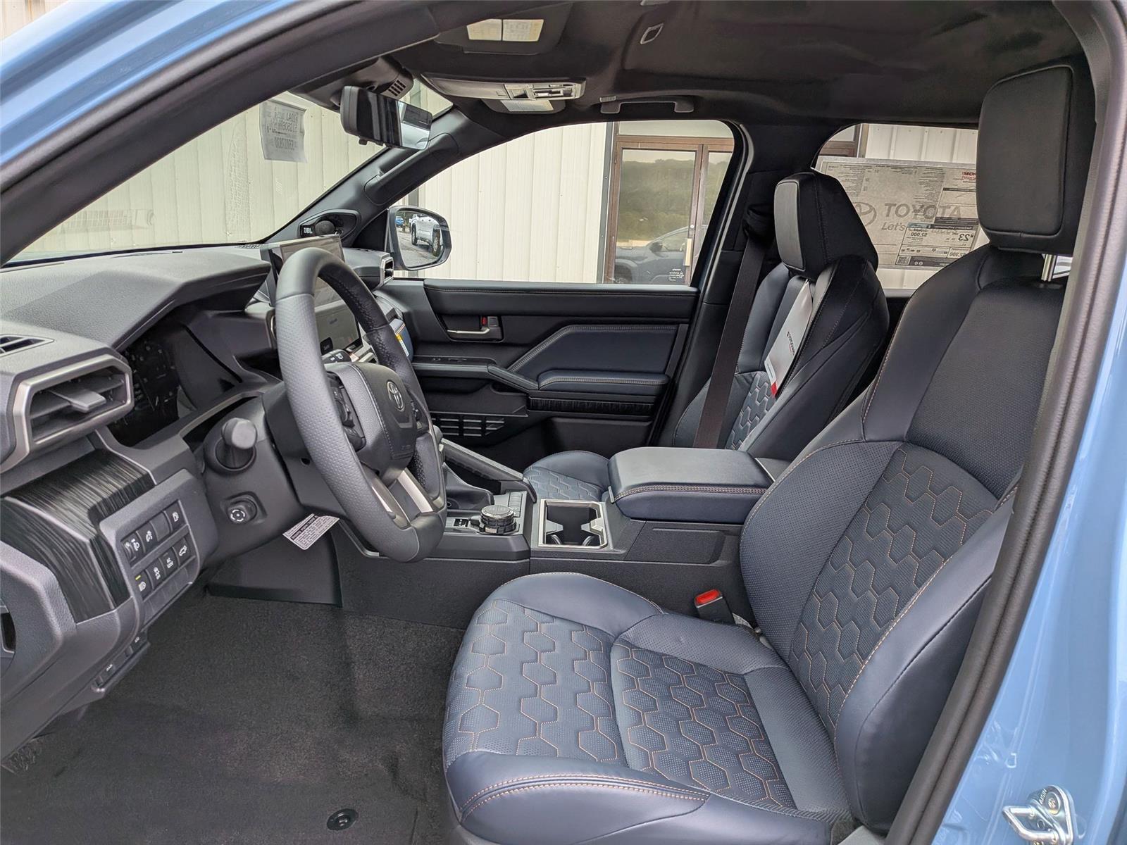 2025 Toyota 4Runner photo 14