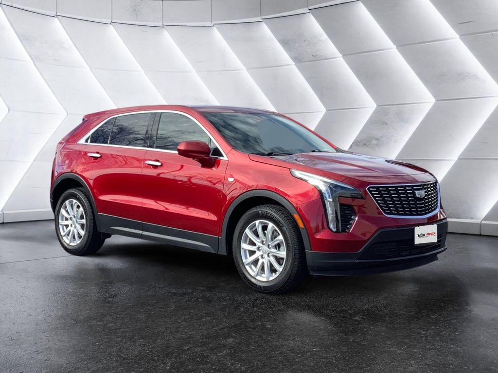 2021 Cadillac XT4 Luxury