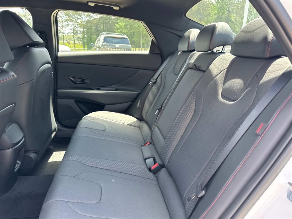 2025 Hyundai Elantra N Line photo 6