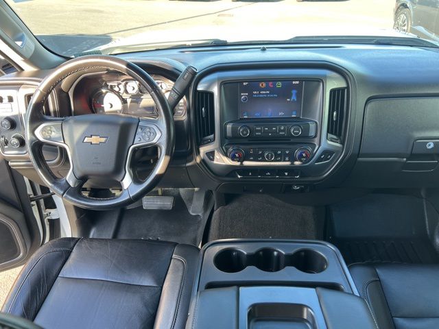 2015 Chevrolet Silverado 3500HD LTZ photo 4