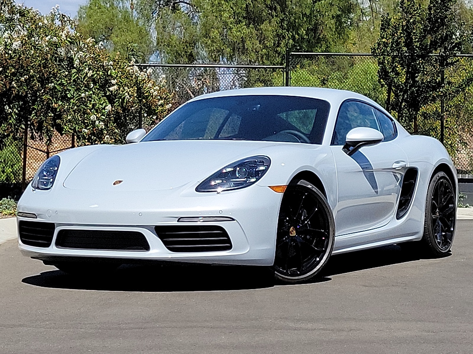 2025 Porsche 718