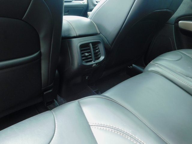 2017 Jeep Cherokee Limited photo 18