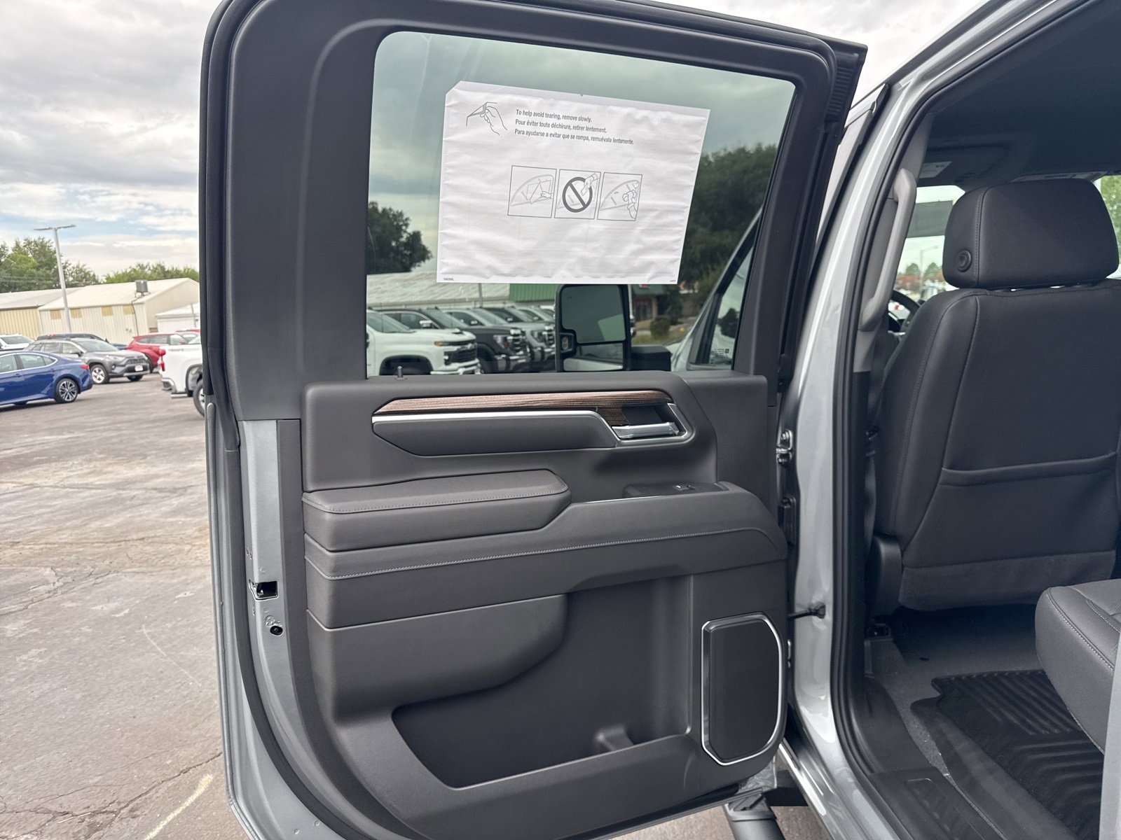 2026 Chevrolet Silverado 2500HD LT photo 21