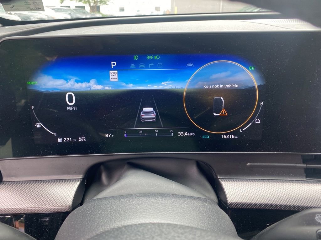 2024 Kia Sportage Hybrid photo 3
