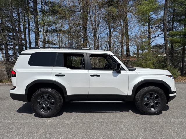 2024 Lexus GX 550 Overtrail photo 2