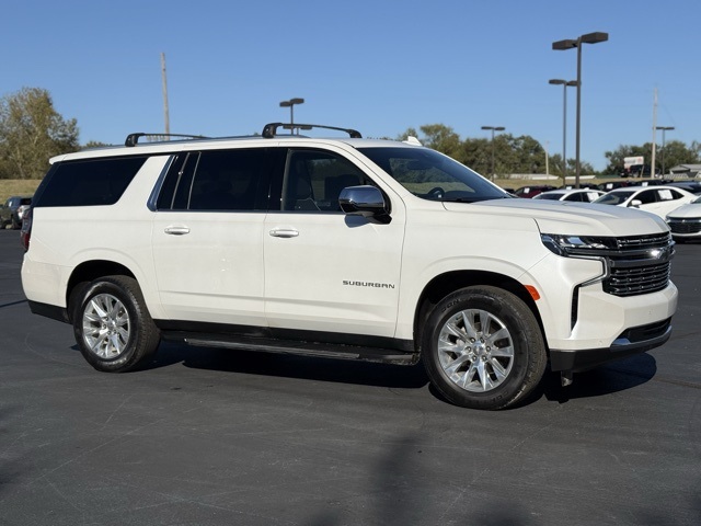 2024 Chevrolet Suburban Premier's photo