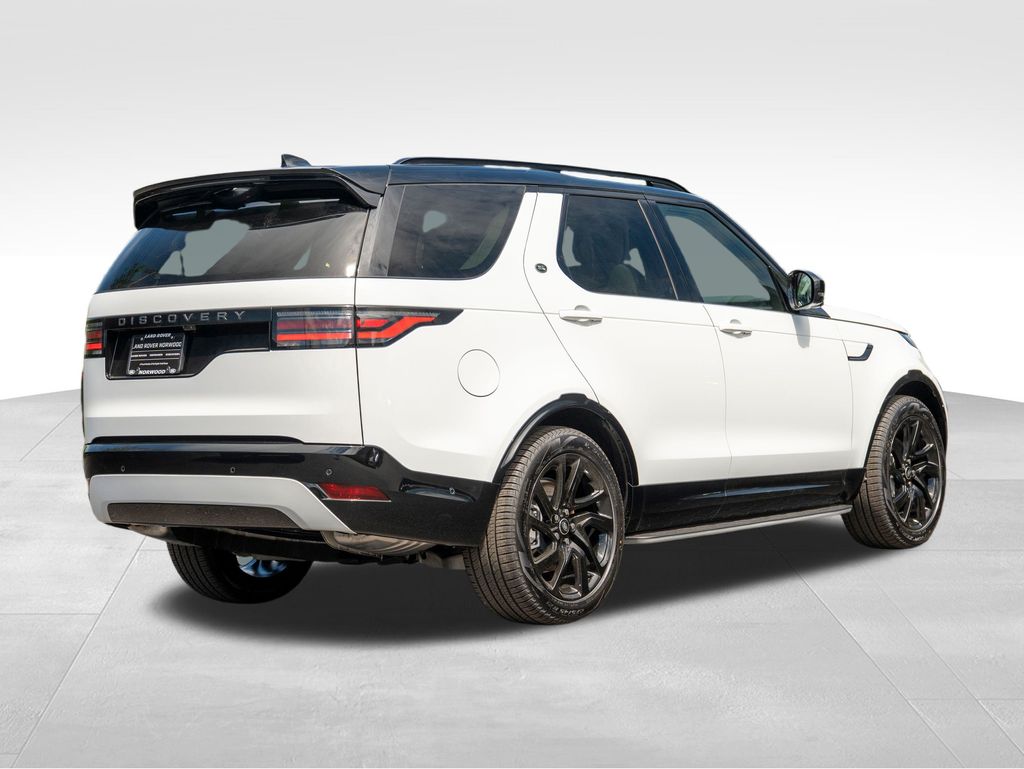 2025 Land Rover Discovery SE photo 2