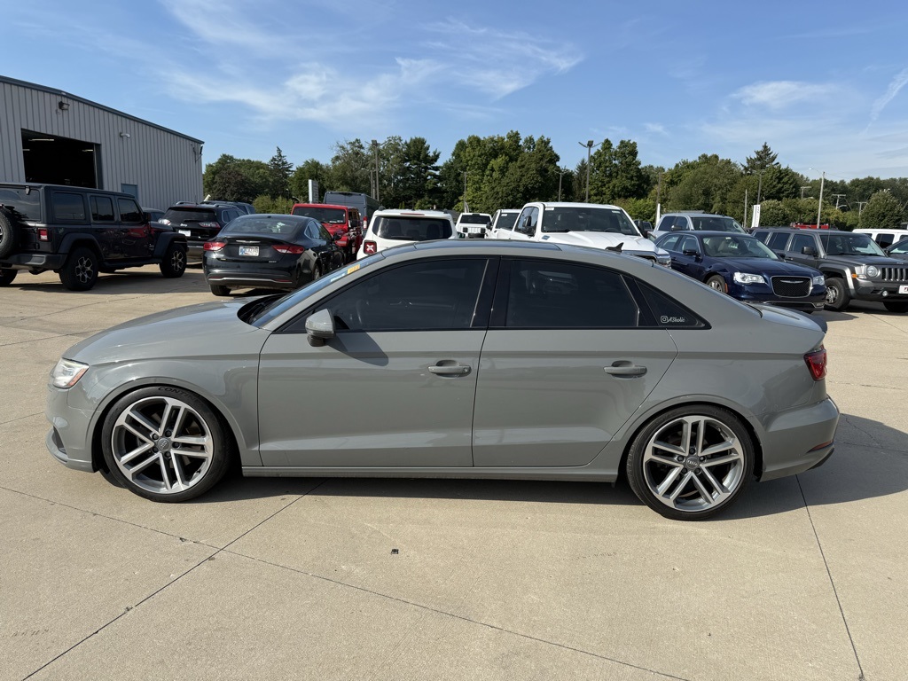 2020 Audi A3 2.0T Premium photo 4