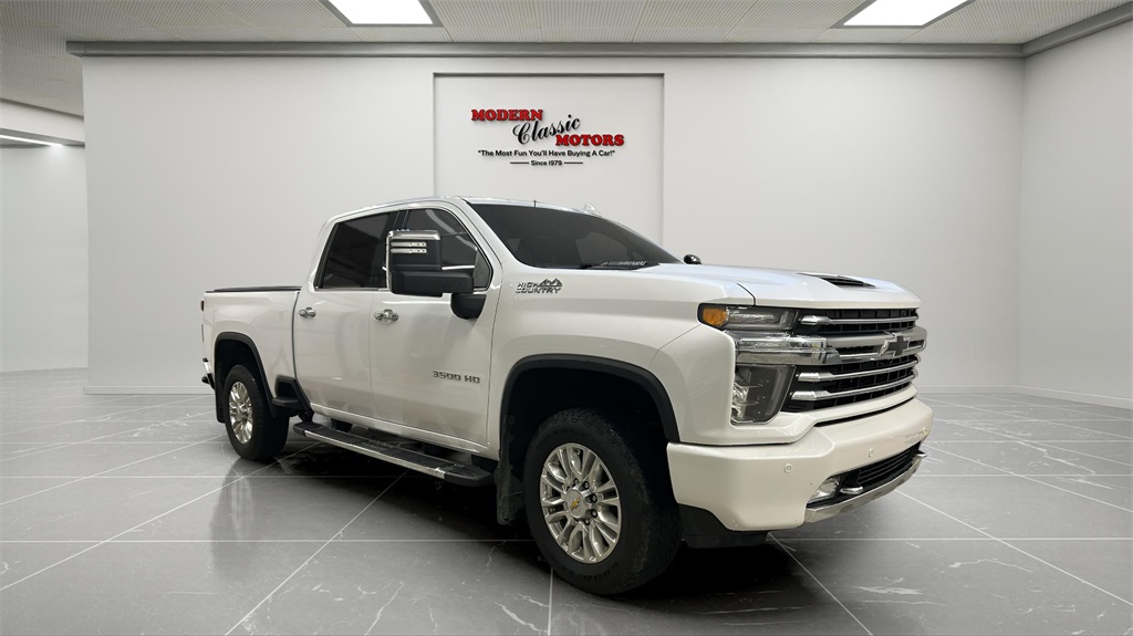 2022 Chevrolet Silverado 3500HD High Country's photo