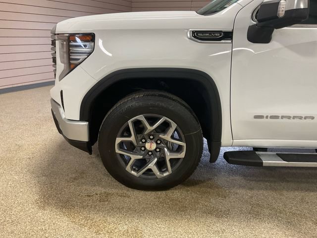 2025 Gmc Sierra 1500 SLT photo 11