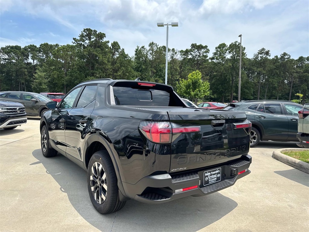 2025 Hyundai Santa Cruz SEL Activity photo 3