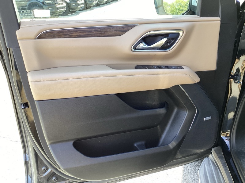 2023 Chevrolet Tahoe Premier photo 15
