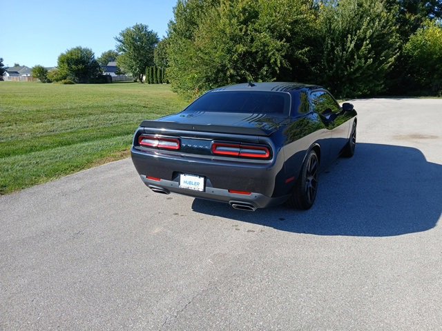 2016 Dodge Challenger R/T Plus Shaker photo 5