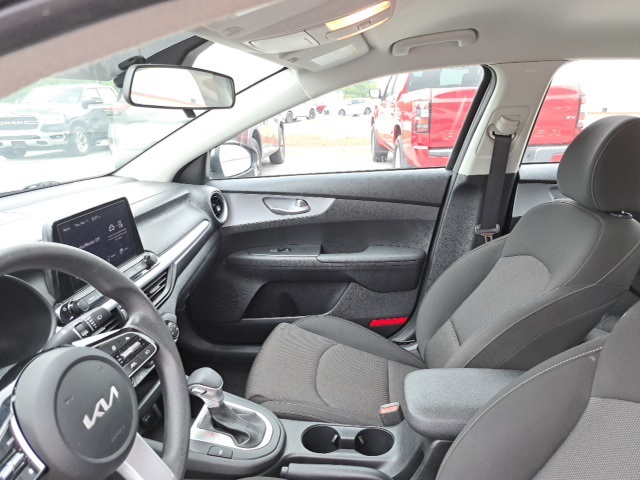2023 Kia Forte LXS photo 13