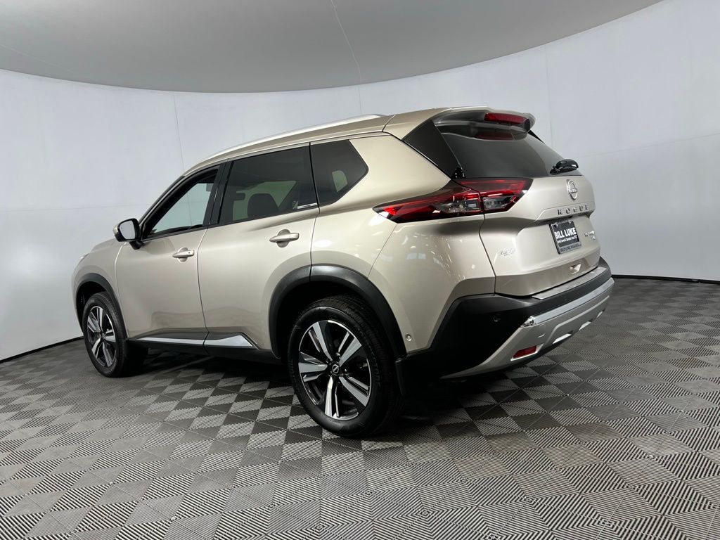 2023 Nissan Rogue Platinum photo 4