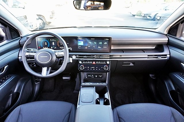 Used 2025 Gray Hyundai Blue image 17