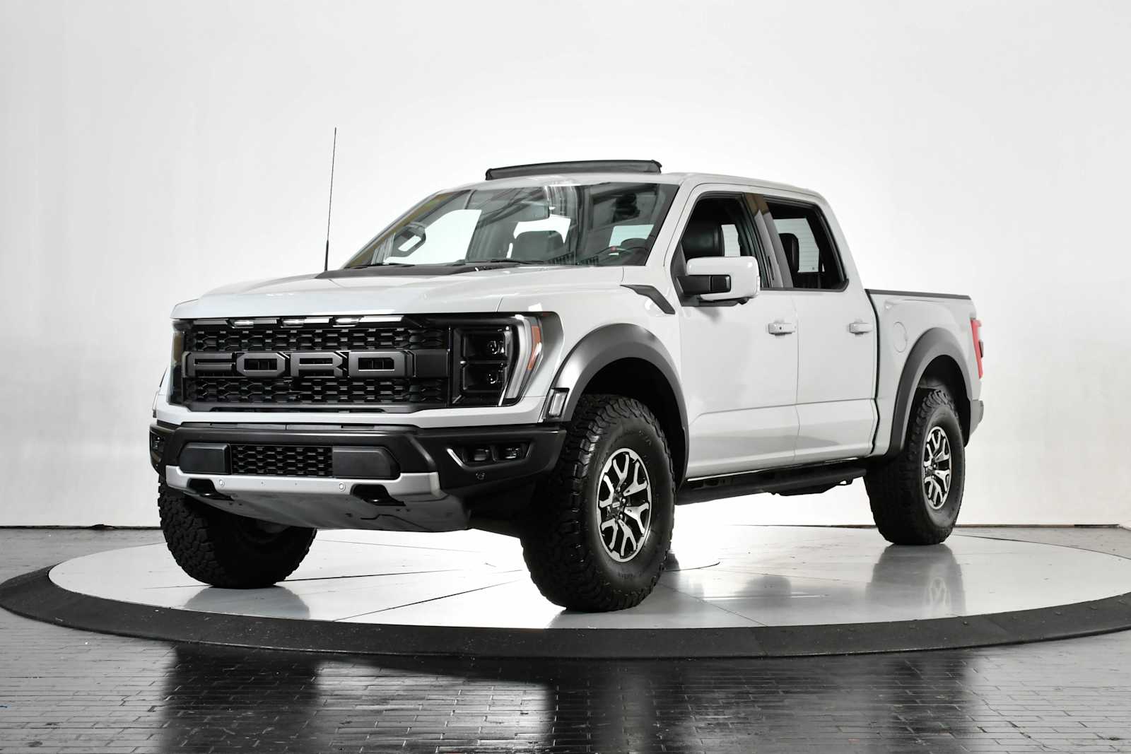 Pre-Owned 2023 Ford F-150 Raptor Crew Cab Pickup in Dallas #453843B