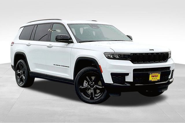 2025 Jeep Grand Cherokee L Altitude's photo