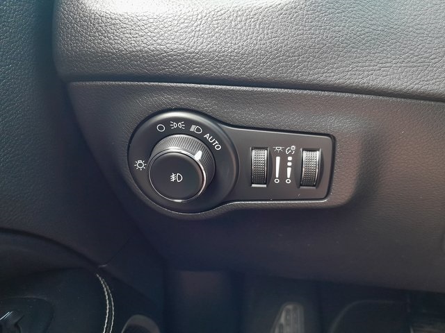 2021 Jeep Compass Special Edition photo 13