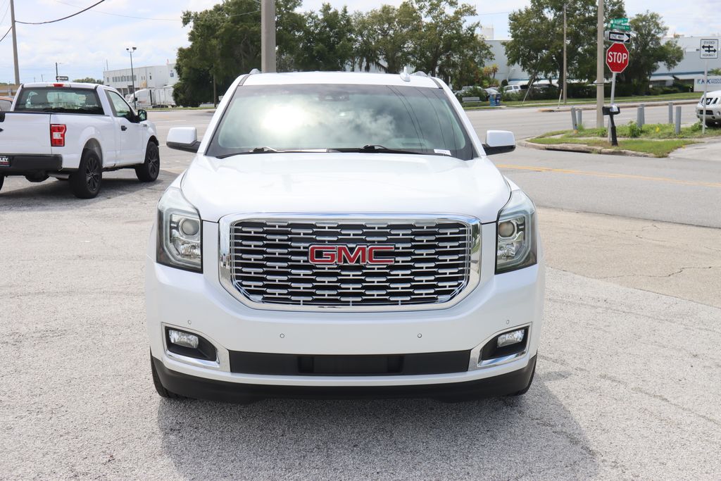 2020 Gmc Yukon XL Denali photo 2