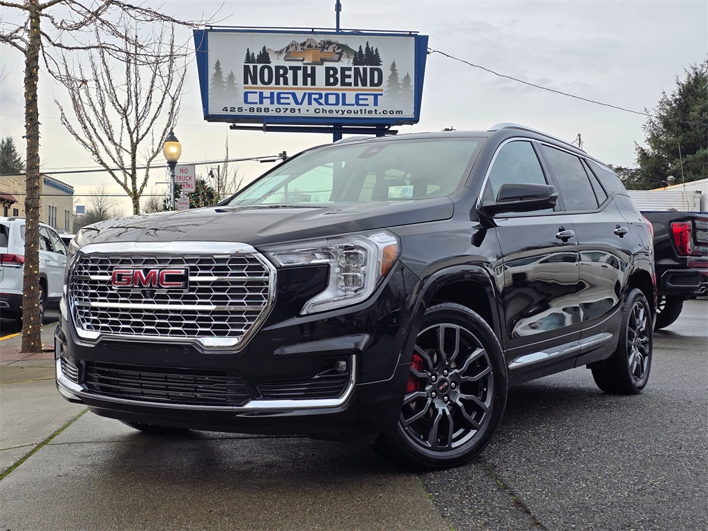 2024 GMC Terrain Denali's photo