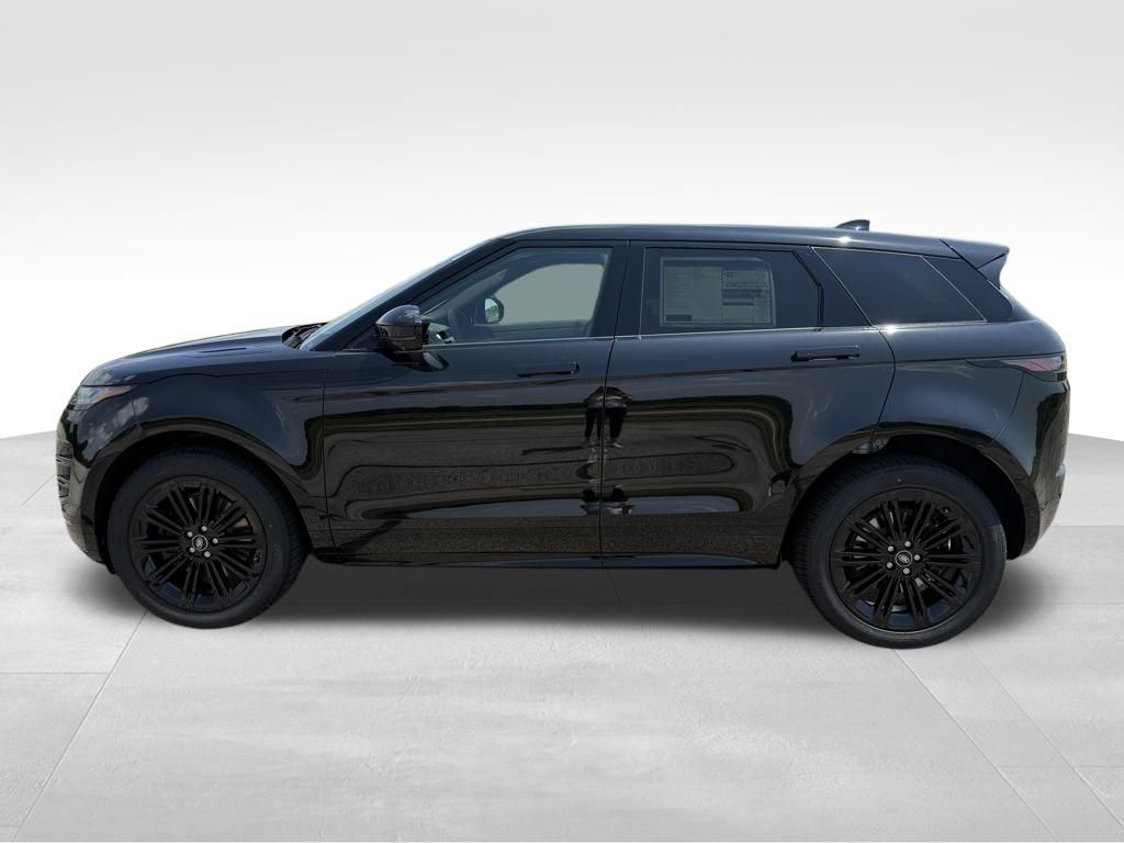 2026 Land Rover Range Rover Evoque Dynamic SE photo 2