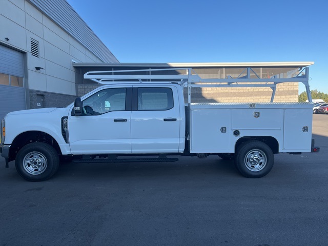 2026 Ford F-350 photo 9