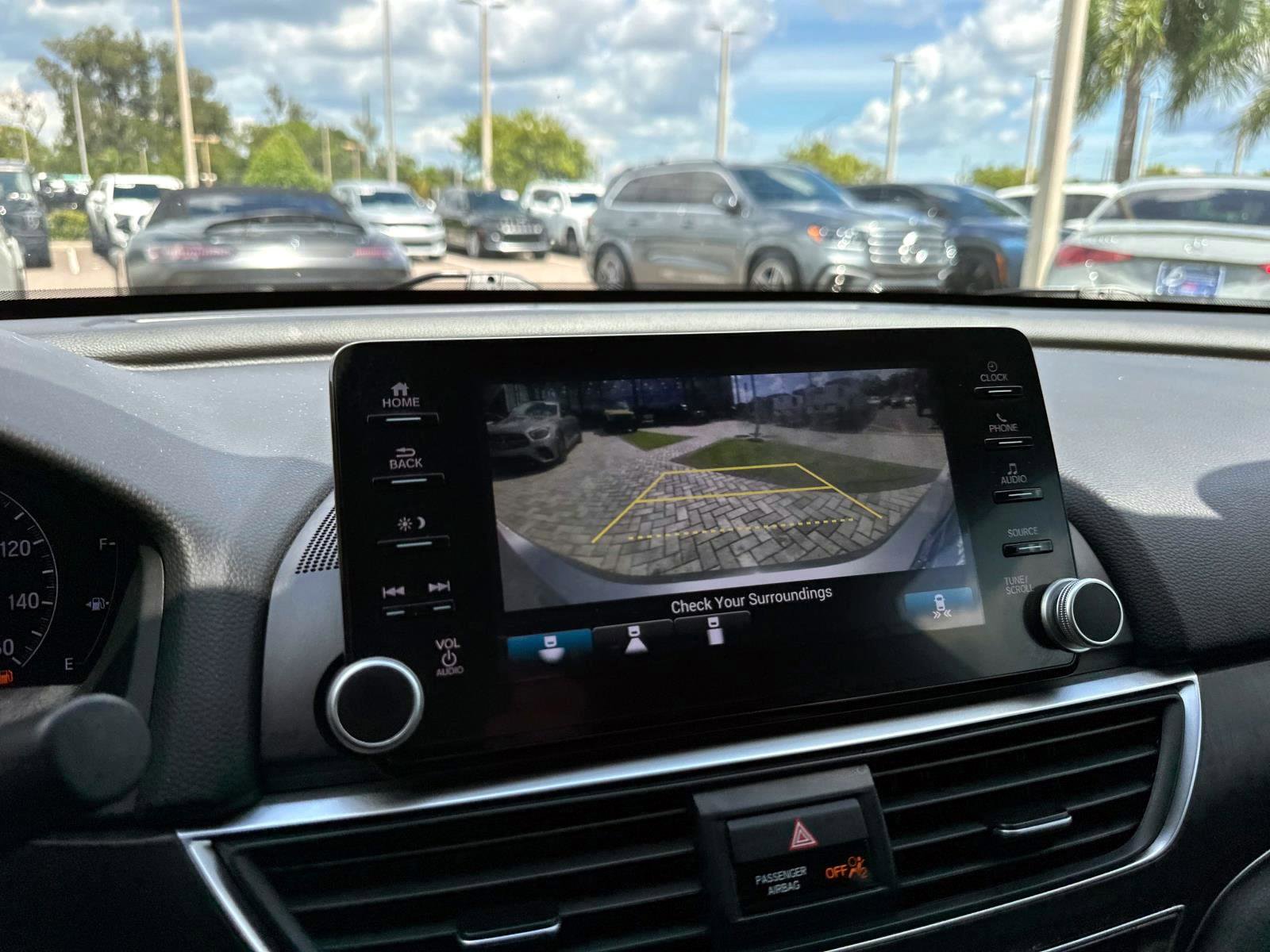2020 Honda Accord Hybrid EX-L photo 24