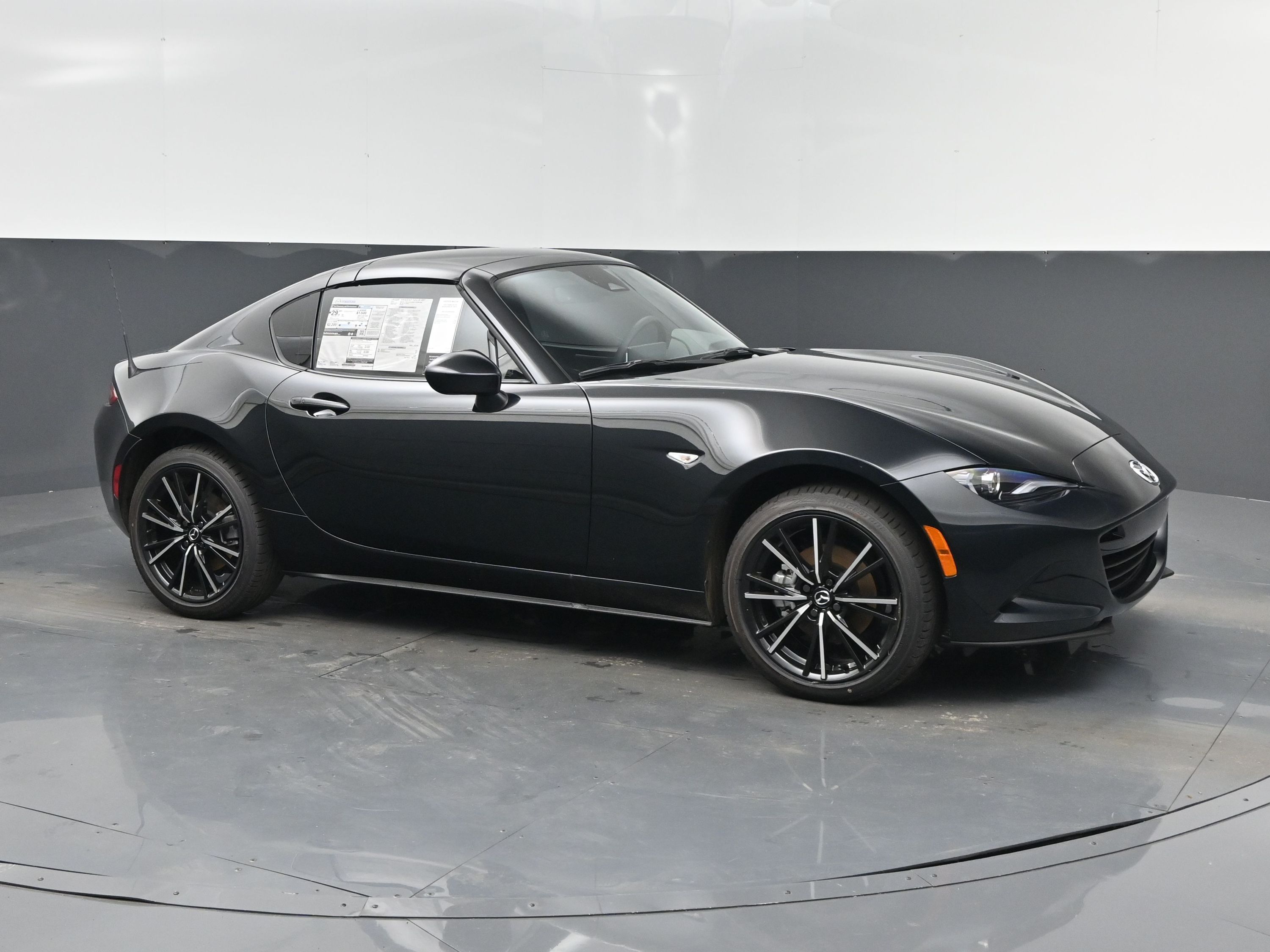 2025 Mazda MX-5 Miata Miata RF Grand Touring photo 33