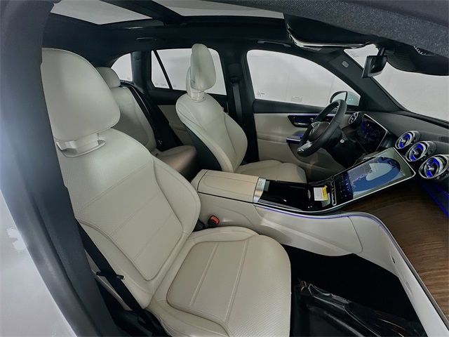 2026 Mercedes Benz GLC 300 4MATIC photo 28