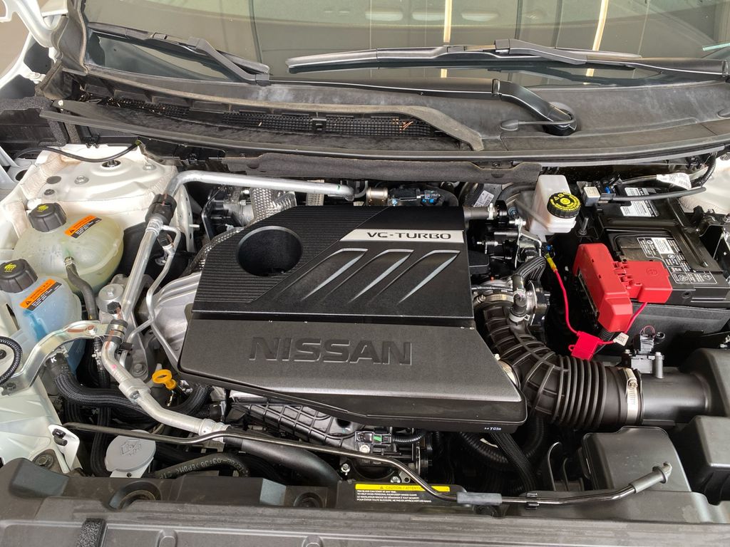 2023 Nissan Rogue SV photo 19