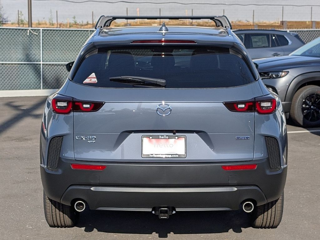 2025 Mazda CX-50 Premium Plus photo 7
