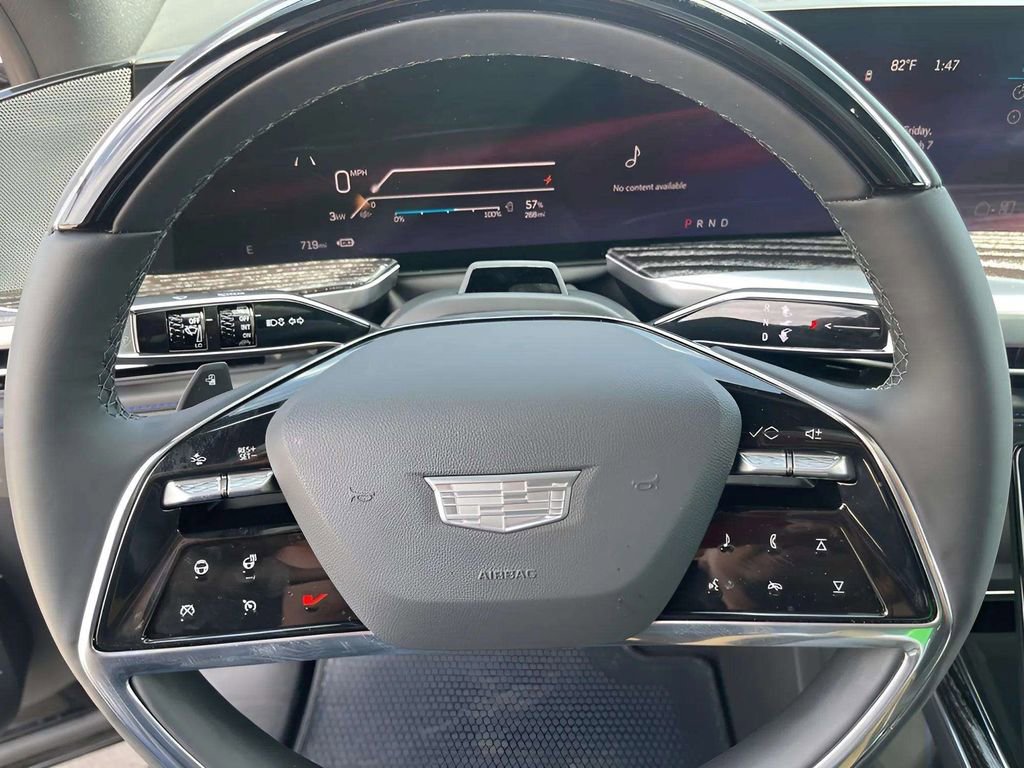 2025 Cadillac Escalade IQ Luxury photo 23